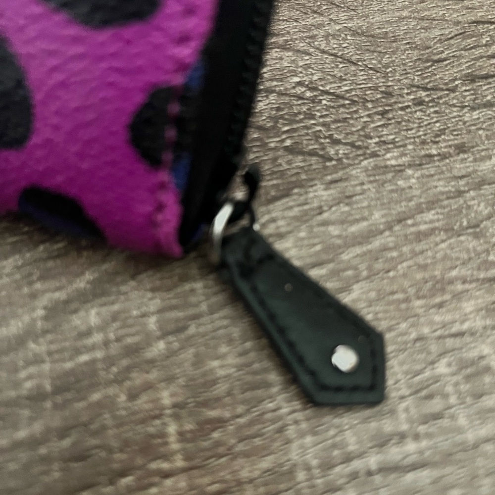 Vera Bradley Pink and Blue Leopard Print Wallet - Picture 3 of 6